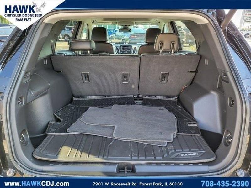 2020 Chevrolet Equinox LT photo 15