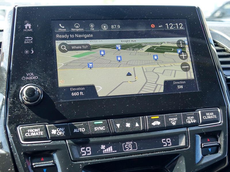2018 Honda Odyssey Touring photo 18