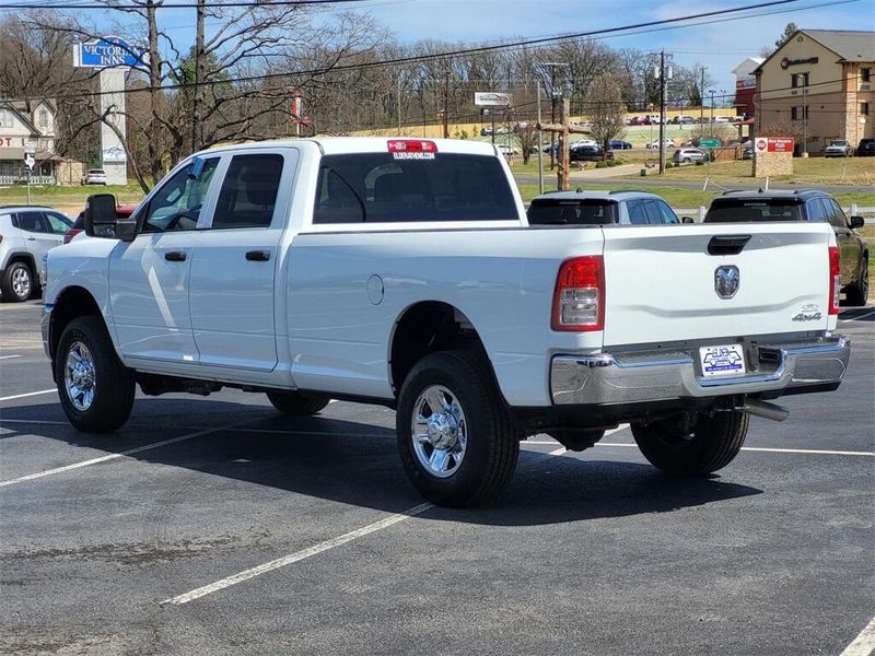 2024 RAM 2500 Tradesman Crew Cab 4x4 8