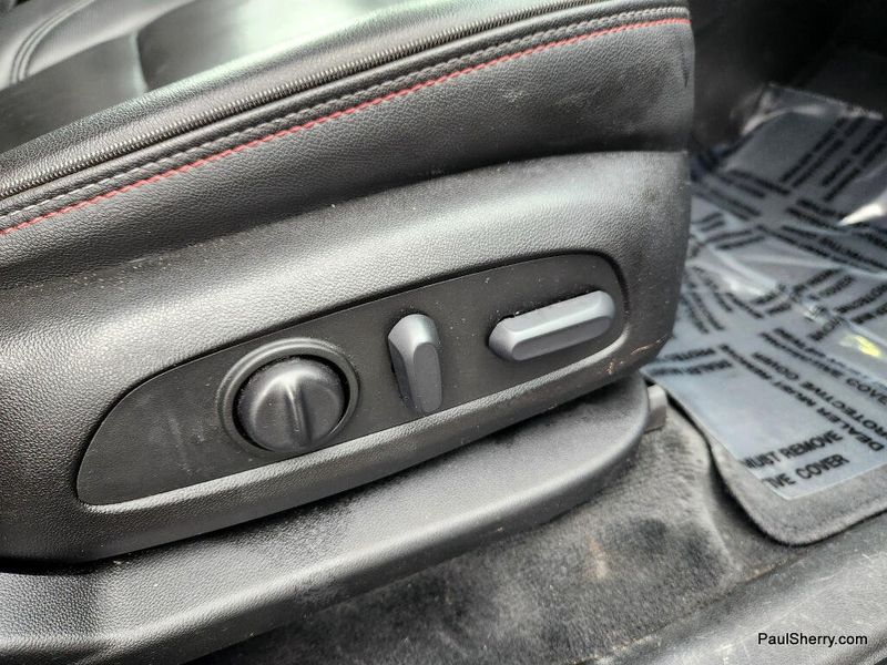 Used 2022 Chevrolet Traverse RS