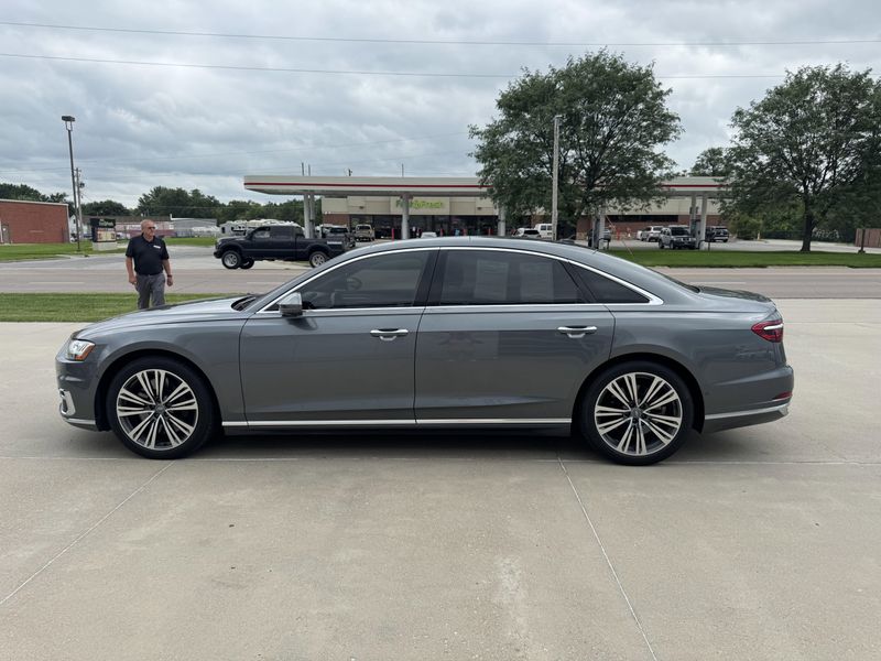 Used 2019 Audi A8 L Image 5