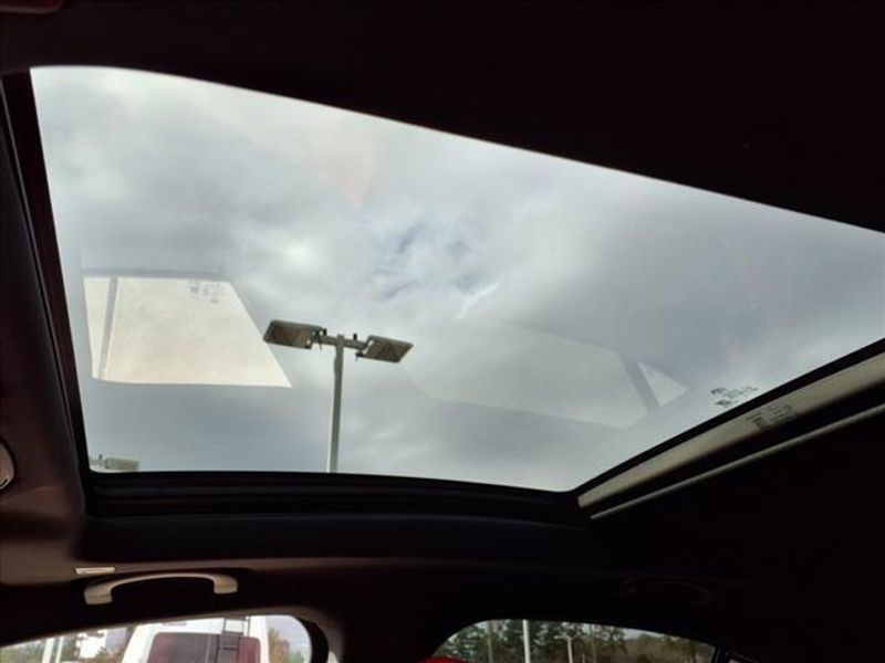 New 2025 Alfa Romeo Stelvio AwdImage 6