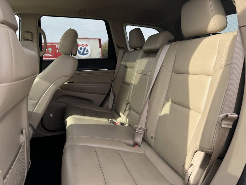 2020 Jeep Grand Cherokee LimitedImage 13