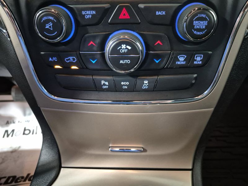 Used 2015 Jeep Grand Cherokee LimitedImage 34
