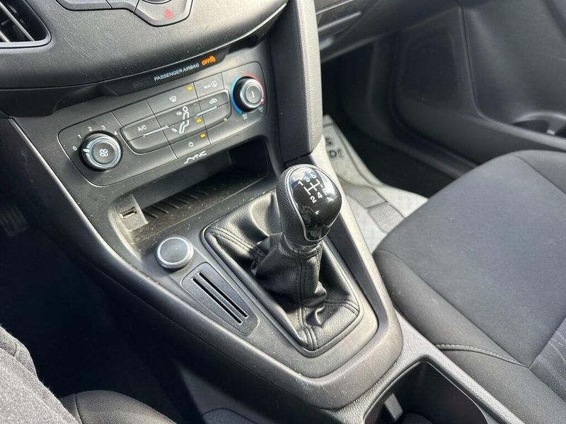 2017 Ford Focus SImage 7