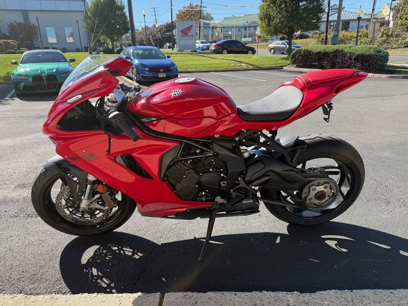 2022 MV AGUSTA MOTOR F3, Superveloce SportImage 2