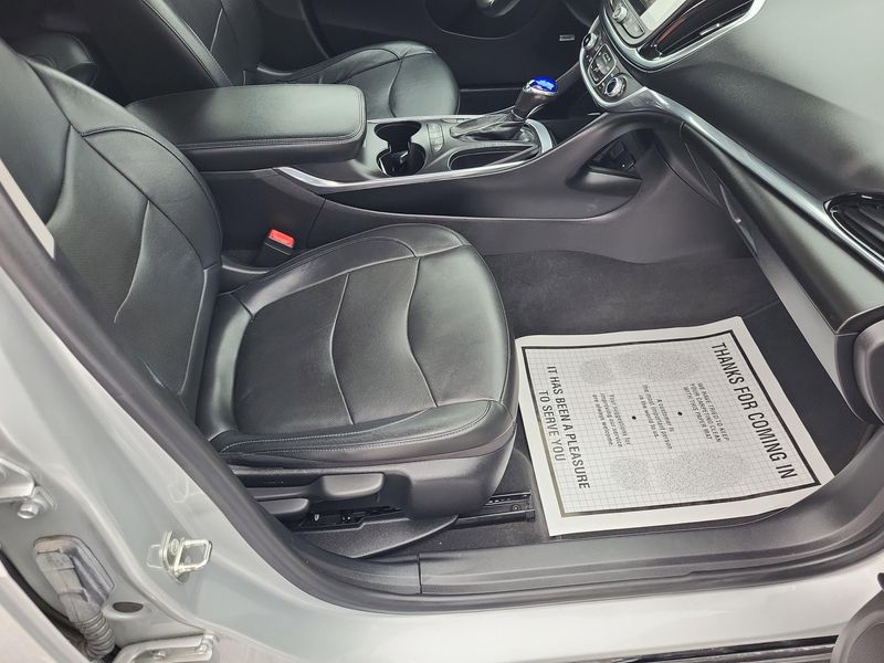 Used 2018 Chevrolet Volt PremierImage 18