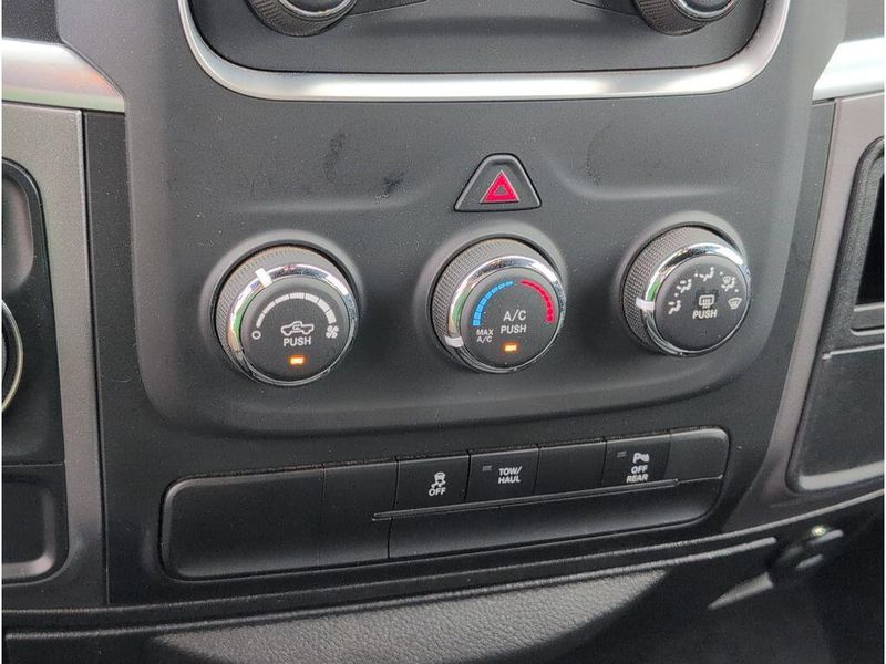 Used 2024 RAM 1500 Classic WarlockImage 15