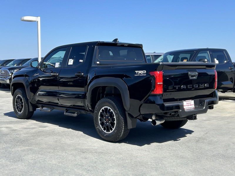 2024 Toyota Tacoma TRD Off RoadImage 5