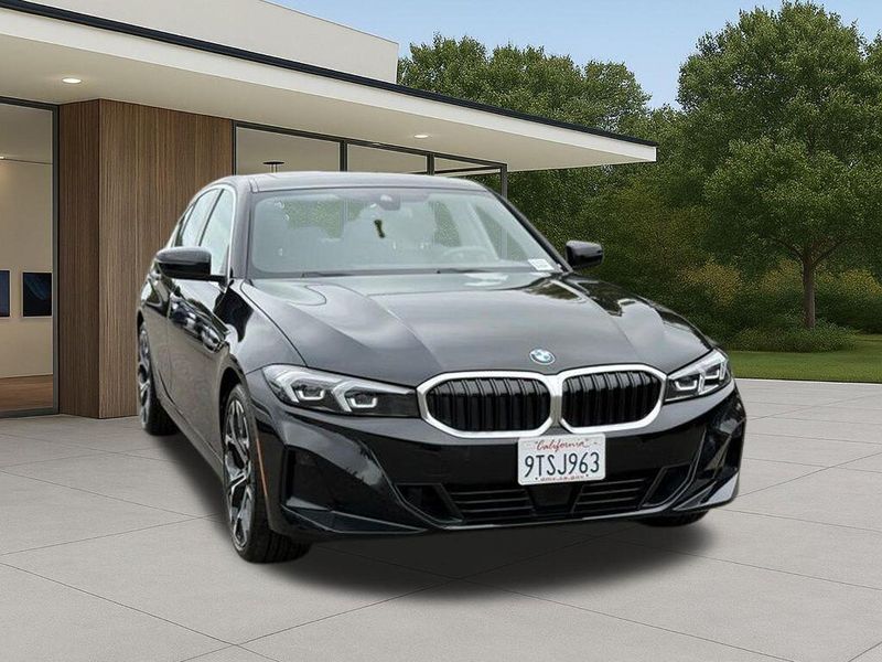 Used 2025 BMW 3 Series 330iImage 5
