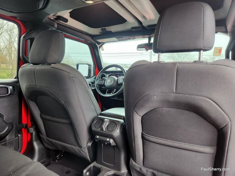 Used 2022 Jeep Wrangler Unlimited Sport Altitude