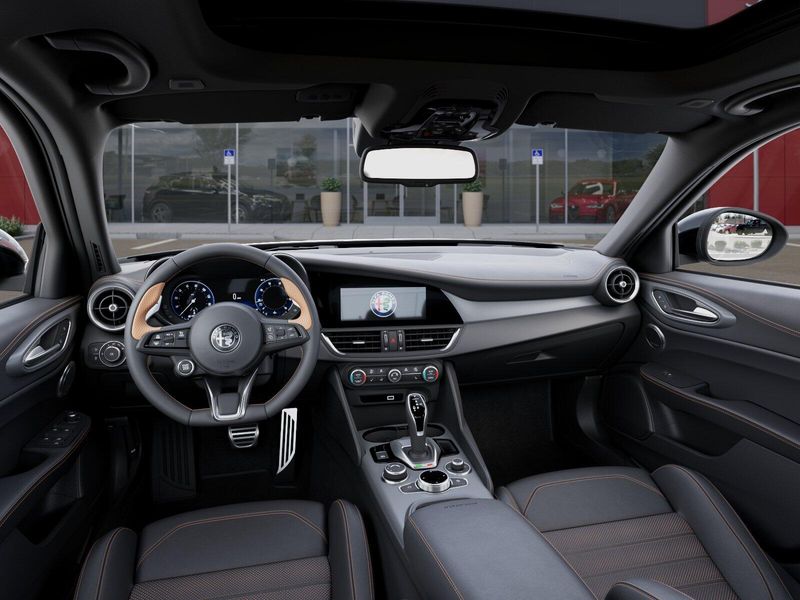 New 2025 Alfa Romeo Giulia Intensa RwdImage 34