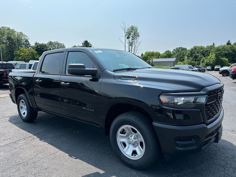 2025 RAM 1500 Tradesman Crew Cab 4x4 5