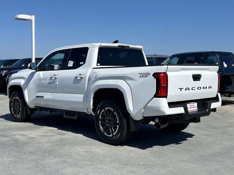 2024 Toyota Tacoma TRD SportImage 5