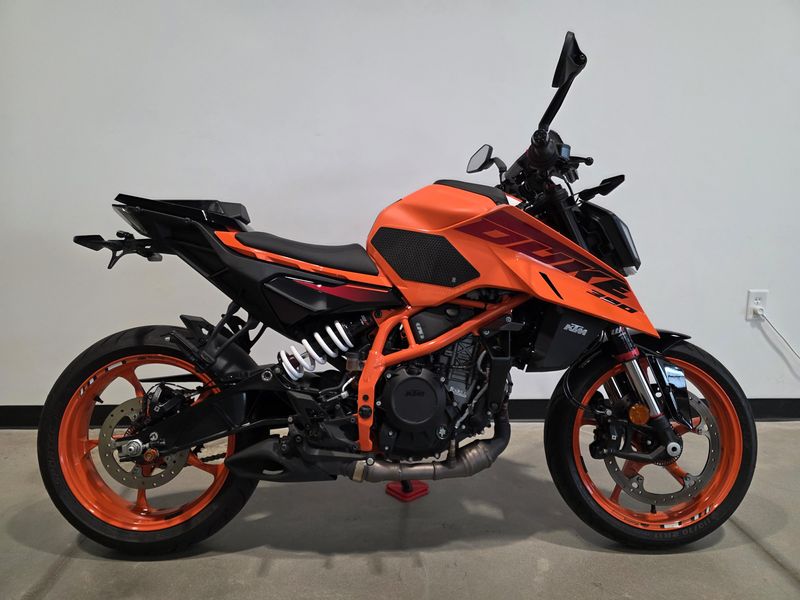 2024 KTM 390 Duke