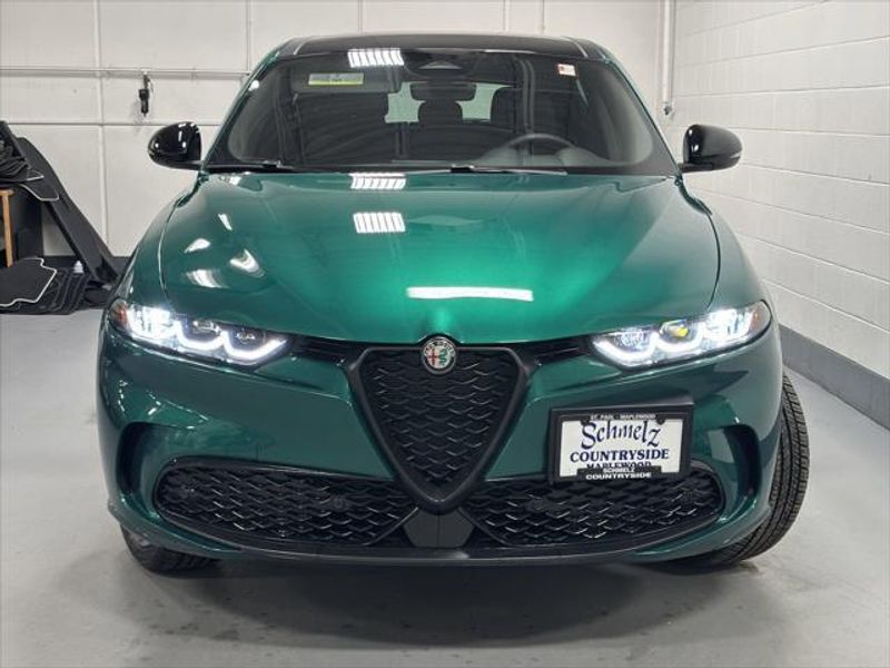 2025 Alfa Romeo Tonale Hybrid EawdImage 6