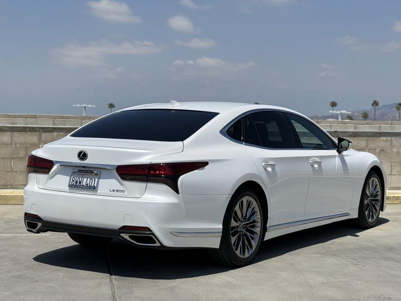 2021 Lexus LS 500Image 12