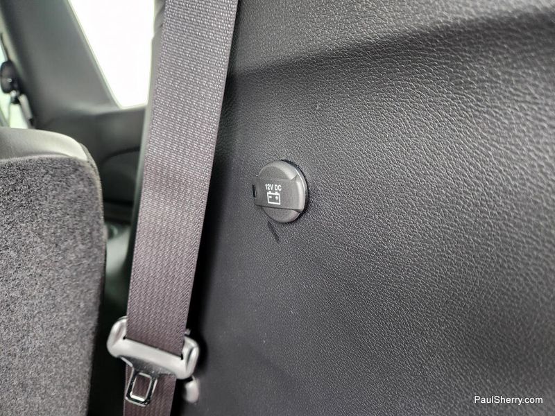 New 2026 Chrysler Voyager Lx