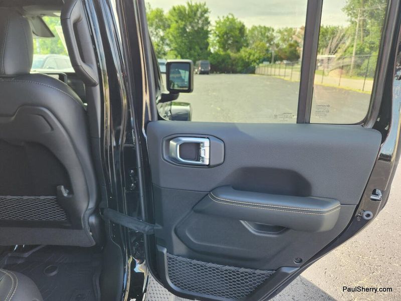 New 2026 Jeep Wrangler 4-door Sahara