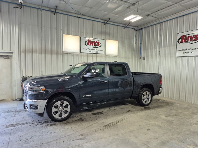 2025 RAM 1500 Big Horn Crew Cab 4x4 5
