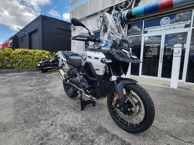 2026 BMW R 1300 GS AdventureImage 9