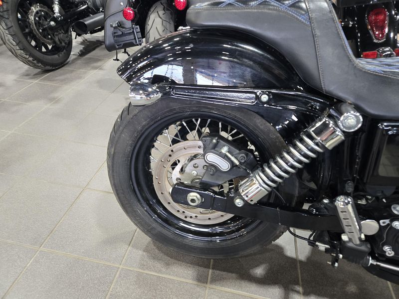 USED 2016 HARLEY DYNA STREET BOB Image 11