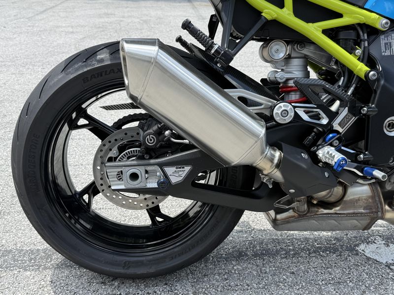 2026 BMW S 1000 R