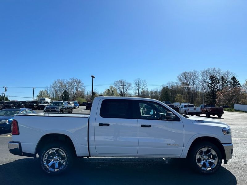 2025 RAM 1500 Big Horn Crew Cab 4x4 5