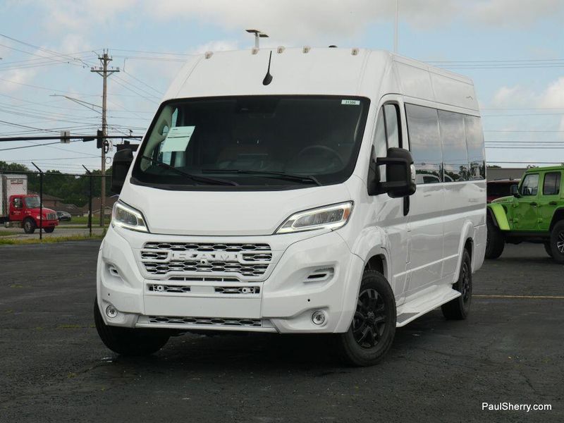 2024 RAM Promaster 3500 Slt+ Window Van High Roof 159
