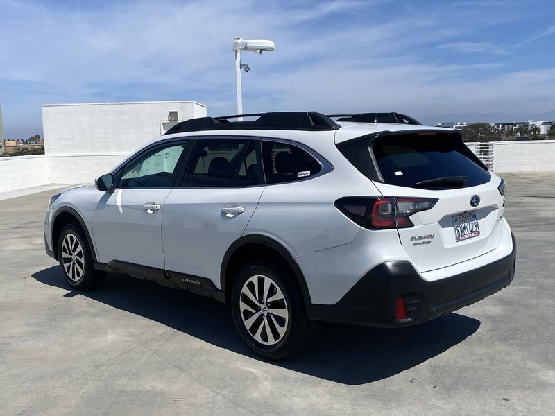 2021 Subaru Outback PremiumImage 6