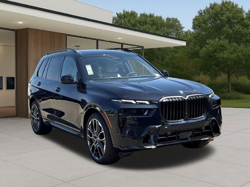 New 2027 BMW X7 xDrive40iImage 6