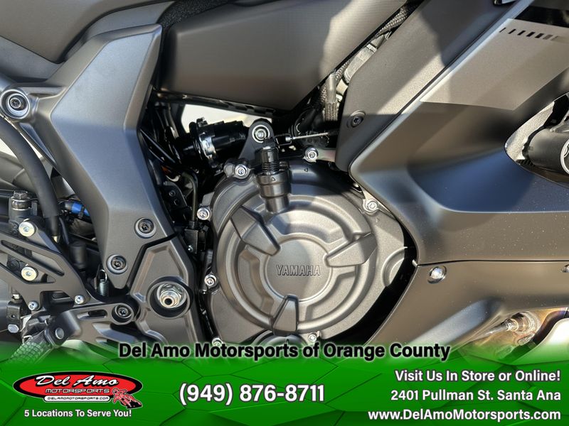 2025 Yamaha YZF-R7 Image 27