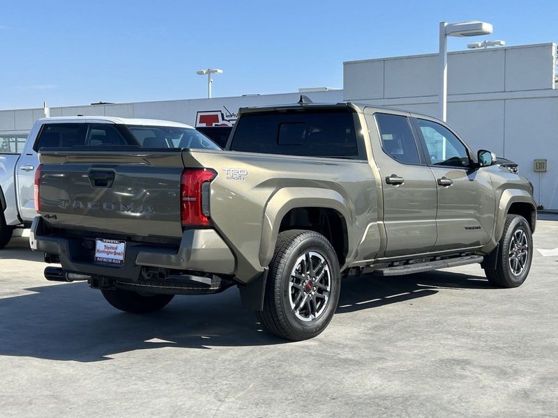 2024 Toyota Tacoma TRD SportImage 3