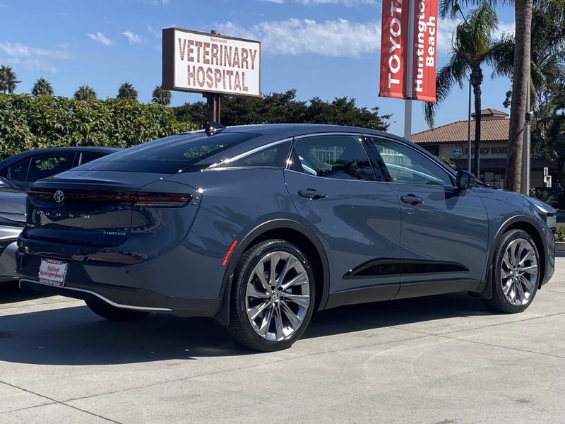 New 2026 Toyota Crown LimitedImage 3