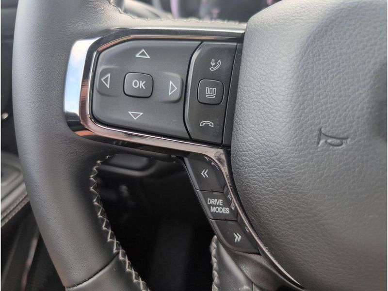 2025 RAM 1500 Limited Crew Cab 4x4 5