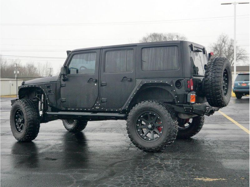 2016 Jeep Wrangler Unlimited Sahara UnlimitedImage 10