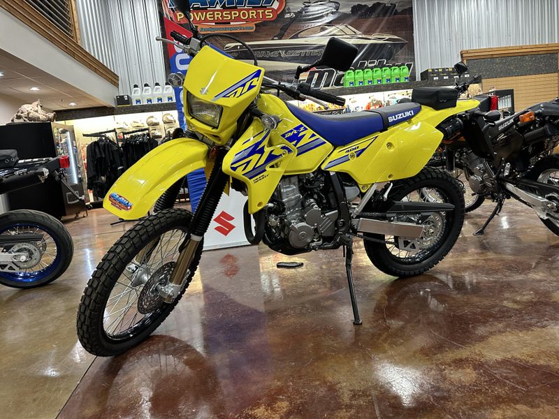 2024 Suzuki DRZ 400S BLACK AND YELLOWImage 5