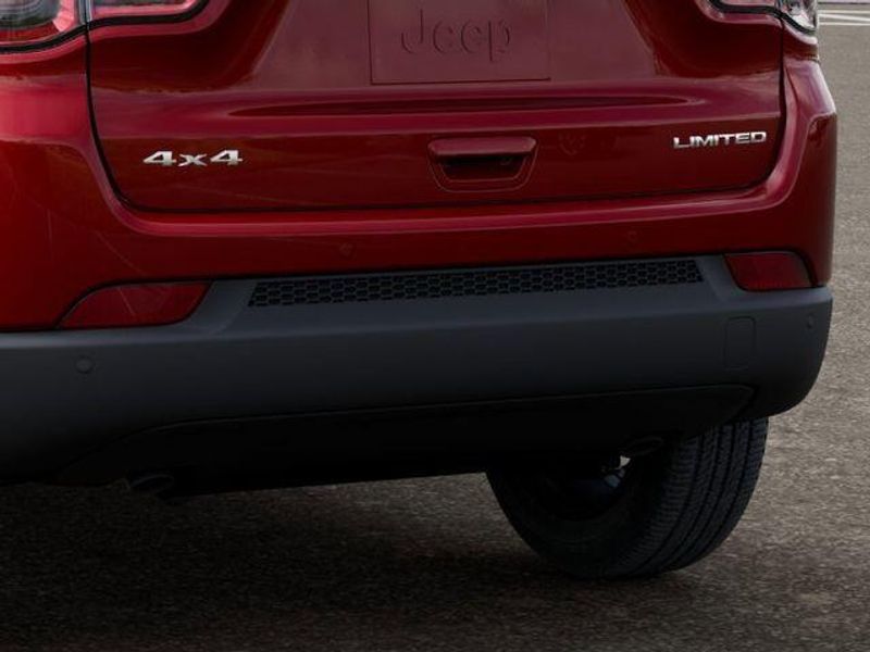 New 2026 Jeep Compass Limited 4x4Image 13