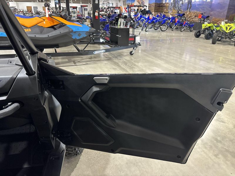 New 2027 CFMOTO ZFORCE Z10-4 Image 17