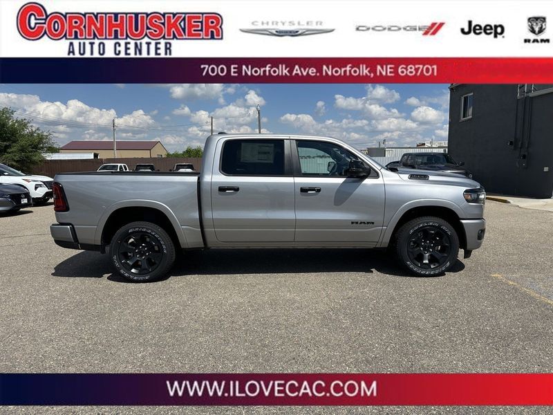 2025 RAM 1500 Big Horn Crew Cab 4x4 5