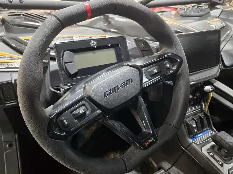 NEW 2026 CAN-AM MAVERICK R X RC WITH SMARTSHOX 999T DCT Image 22