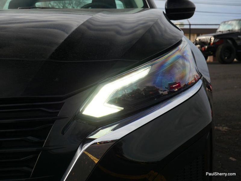 Used 2023 Nissan Altima 2.5 SV