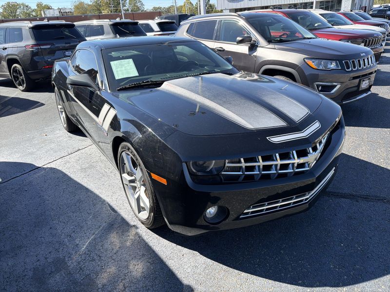 Used 2011 Chevrolet Camaro 2LTImage 3