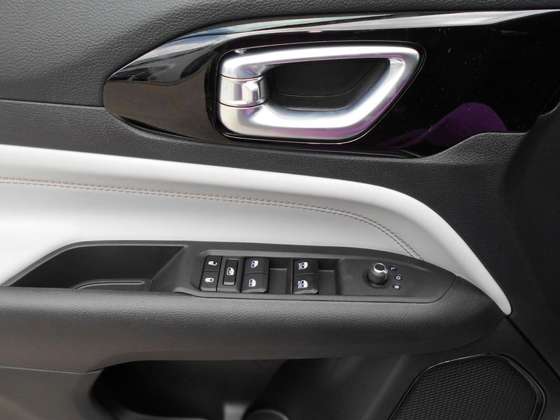 2025 Jeep Compass Limited 4x4Image 15