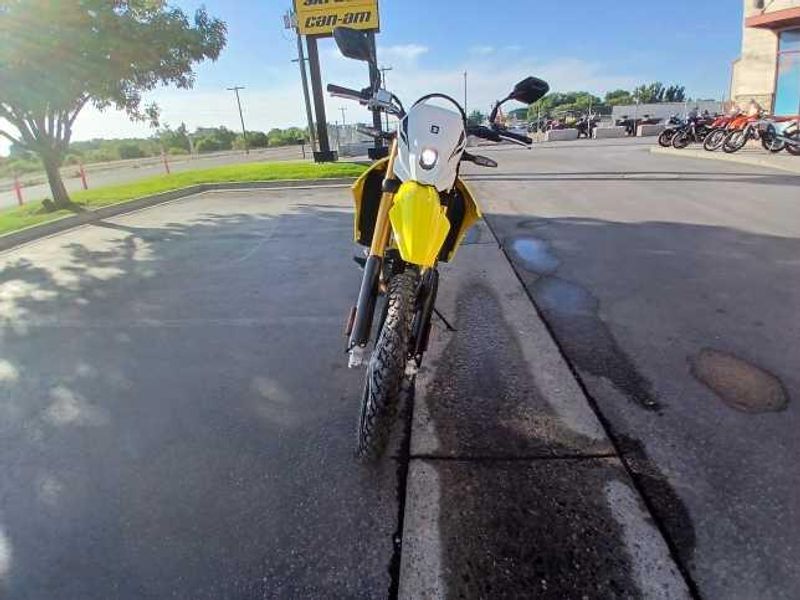 New 2025 Suzuki DRZ 4S BASE 