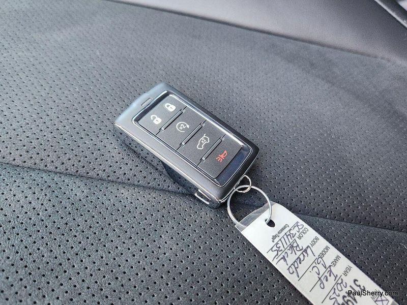 New 2025 Jeep Grand Cherokee Altitude X 4x4