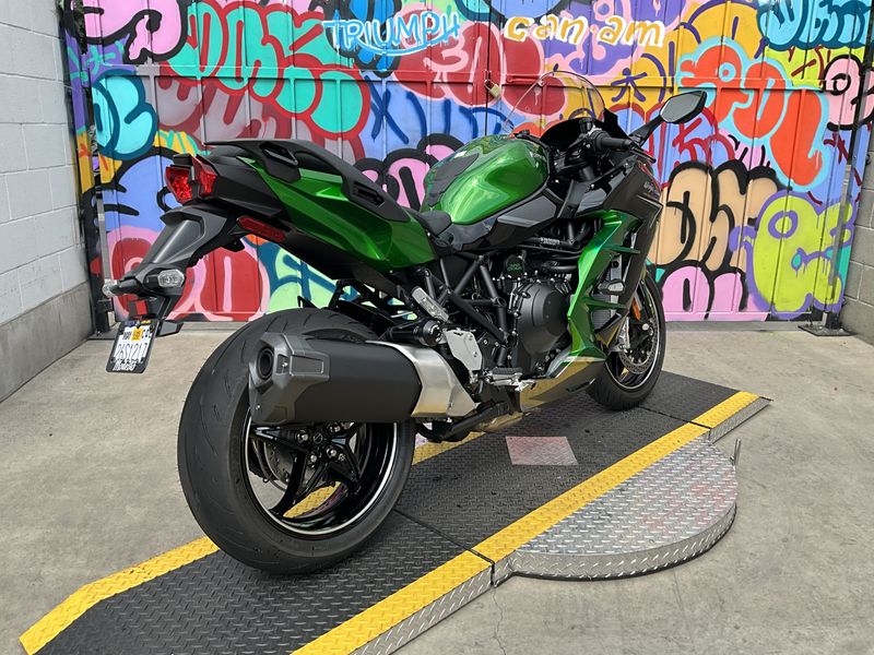 2023 Kawasaki ZX1002RPFNLImage 7