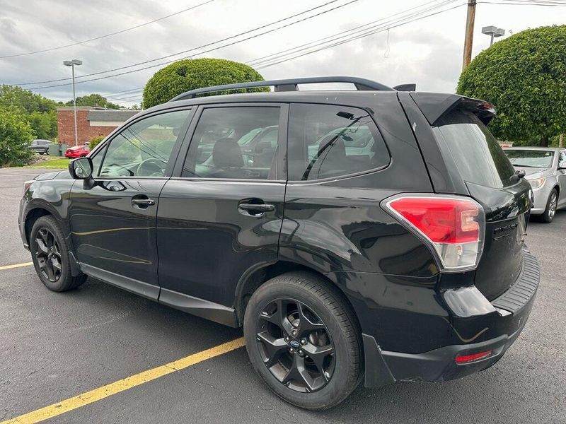 2018 Subaru Forester 2.5i PremiumImage 14