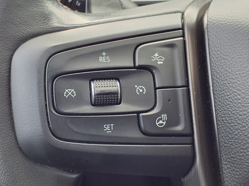 Used 2022 GMC Sierra 1500 AT4Image 25