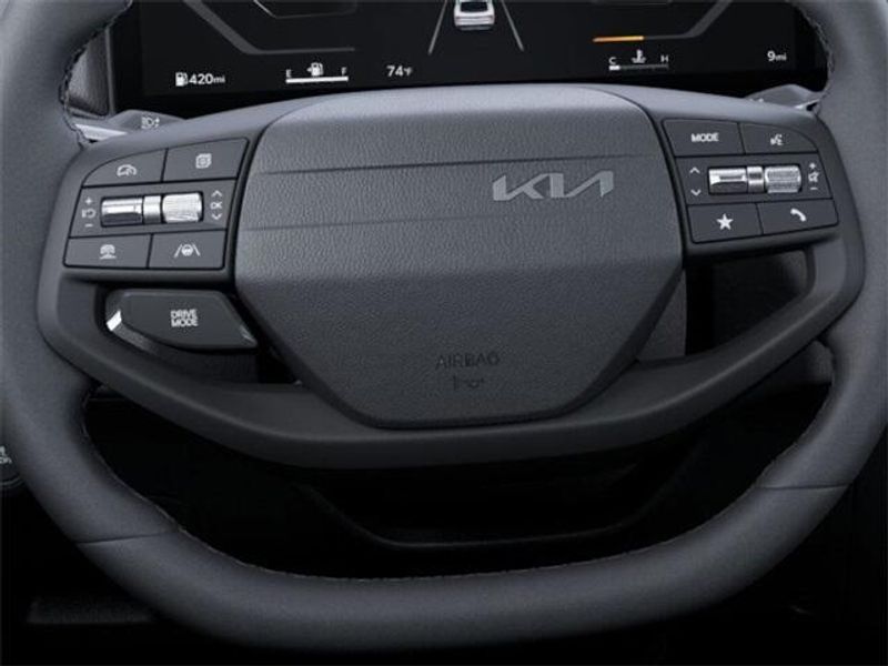 2025 Kia K4 EXImage 22